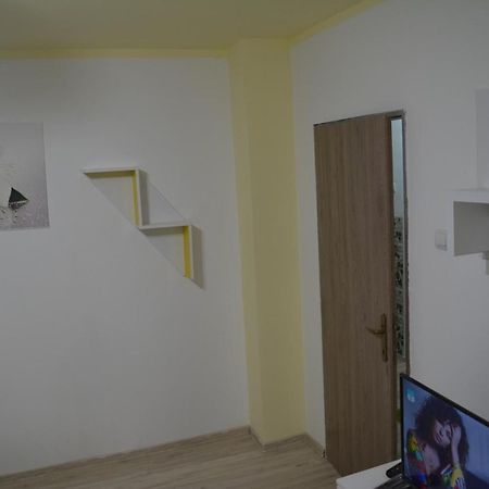 Green Rooms Hunedoara Exterior foto