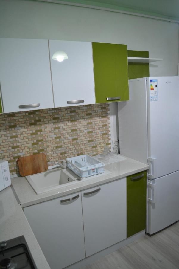 Green Rooms Hunedoara Exterior foto