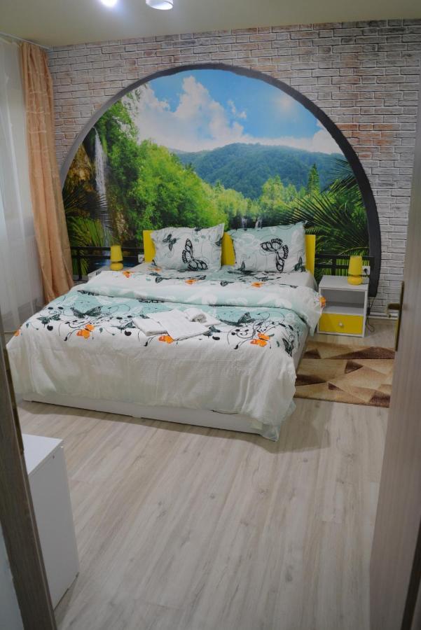 Green Rooms Hunedoara Exterior foto